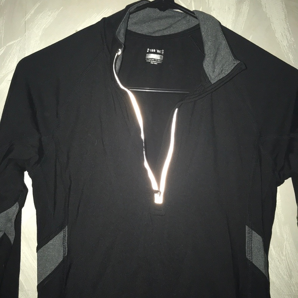 ‘Hind’ Reflective Long Sleeve Runner Shirt S